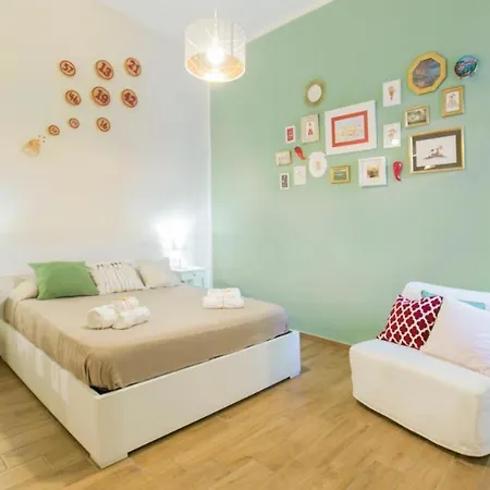 Casa vacanze Casetta Partenopea House *